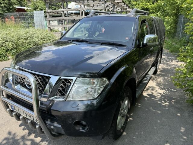 Чорний Ніссан Навара, об'ємом двигуна 2.5 л та пробігом 305 тис. км за 5058 $, фото 1 на Automoto.ua