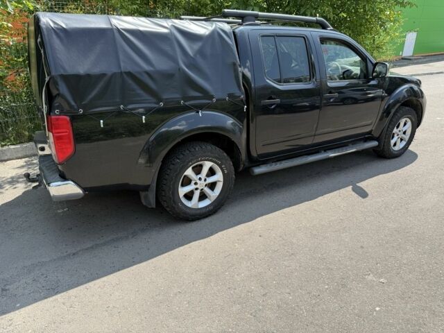 Чорний Ніссан Навара, об'ємом двигуна 2.5 л та пробігом 305 тис. км за 5058 $, фото 2 на Automoto.ua