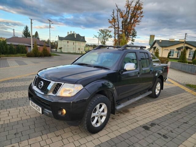 Черный Ниссан Навара, объемом двигателя 2.5 л и пробегом 101 тыс. км за 7915 $, фото 7 на Automoto.ua