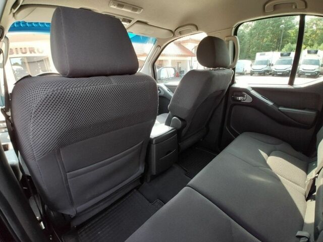 Черный Ниссан Навара, объемом двигателя 2.5 л и пробегом 339 тыс. км за 4500 $, фото 21 на Automoto.ua