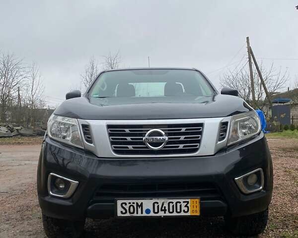 Черный Ниссан Навара, объемом двигателя 2.5 л и пробегом 165 тыс. км за 12378 $, фото 3 на Automoto.ua