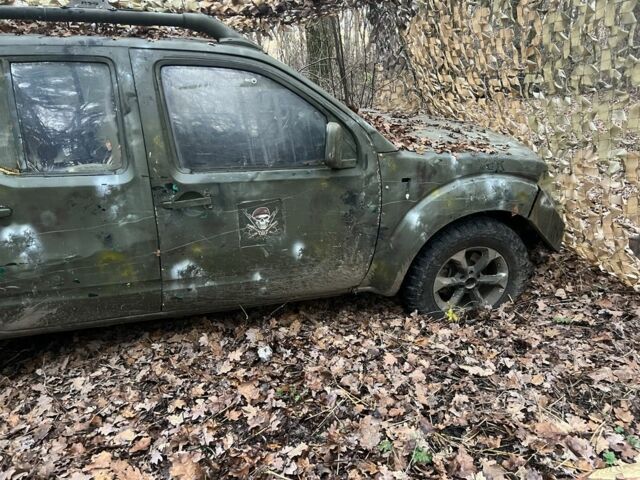 Чорний Ніссан Навара, об'ємом двигуна 3 л та пробігом 3 тис. км за 2128 $, фото 1 на Automoto.ua