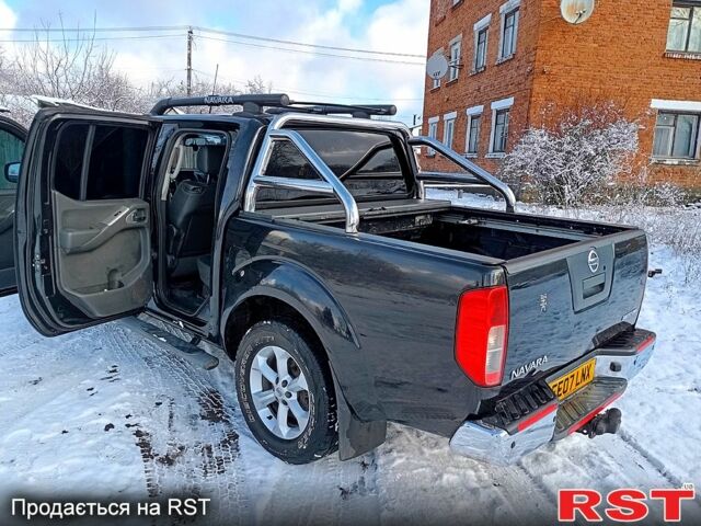 Чорний Ніссан Навара, об'ємом двигуна 2.5 л та пробігом 138 тис. км за 5300 $, фото 5 на Automoto.ua