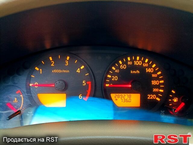 Черный Ниссан Навара, объемом двигателя 2.5 л и пробегом 285 тыс. км за 7500 $, фото 10 на Automoto.ua