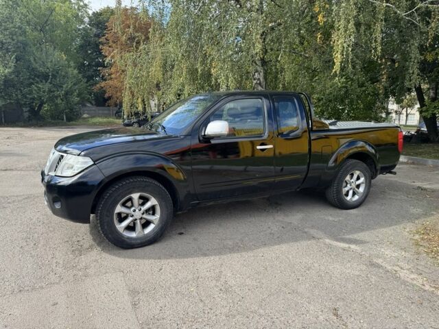 Чорний Ніссан Навара, об'ємом двигуна 2.5 л та пробігом 370 тис. км за 5100 $, фото 1 на Automoto.ua