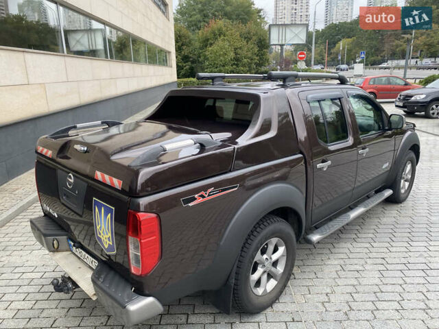 Фиолетовый Ниссан Навара, объемом двигателя 2.49 л и пробегом 201 тыс. км за 12500 $, фото 15 на Automoto.ua