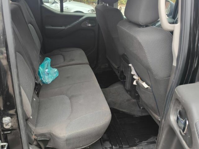 Коричневый Ниссан Навара, объемом двигателя 2.5 л и пробегом 160 тыс. км за 6800 $, фото 6 на Automoto.ua