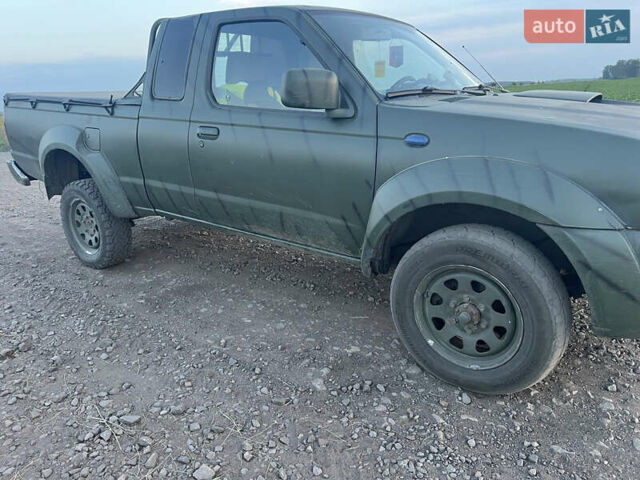 Ниссан Навара, объемом двигателя 2.5 л и пробегом 380 тыс. км за 3800 $, фото 4 на Automoto.ua