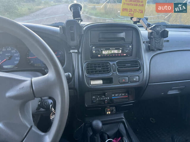 Ниссан Навара, объемом двигателя 2.5 л и пробегом 380 тыс. км за 3800 $, фото 7 на Automoto.ua