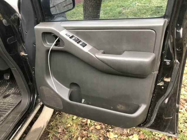 Ниссан Навара, объемом двигателя 2.5 л и пробегом 190 тыс. км за 5300 $, фото 16 на Automoto.ua