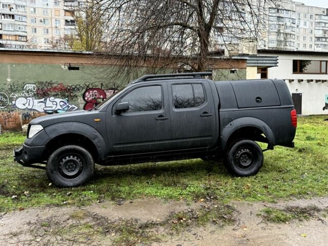 Ниссан Навара, объемом двигателя 2.5 л и пробегом 239 тыс. км за 4700 $, фото 4 на Automoto.ua