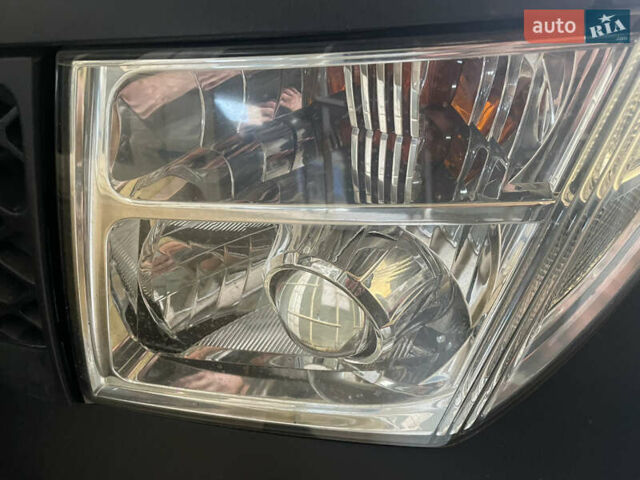 Ніссан Навара, об'ємом двигуна 2.5 л та пробігом 270 тис. км за 18200 $, фото 2 на Automoto.ua