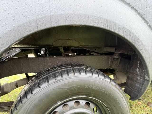 Ниссан Навара, объемом двигателя 2.5 л и пробегом 239 тыс. км за 4700 $, фото 6 на Automoto.ua