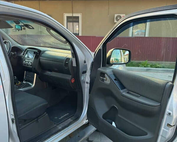 Ніссан Навара, об'ємом двигуна 2.5 л та пробігом 282 тис. км за 12800 $, фото 17 на Automoto.ua