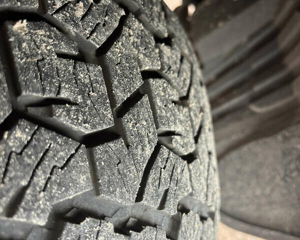 Ниссан Навара, объемом двигателя 2.5 л и пробегом 301 тыс. км за 14500 $, фото 9 на Automoto.ua