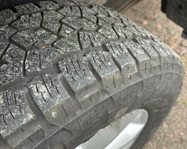 Ниссан Навара, объемом двигателя 2.5 л и пробегом 301 тыс. км за 14500 $, фото 8 на Automoto.ua