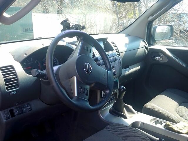 Ниссан Навара, объемом двигателя 25 л и пробегом 390 тыс. км за 4200 $, фото 3 на Automoto.ua
