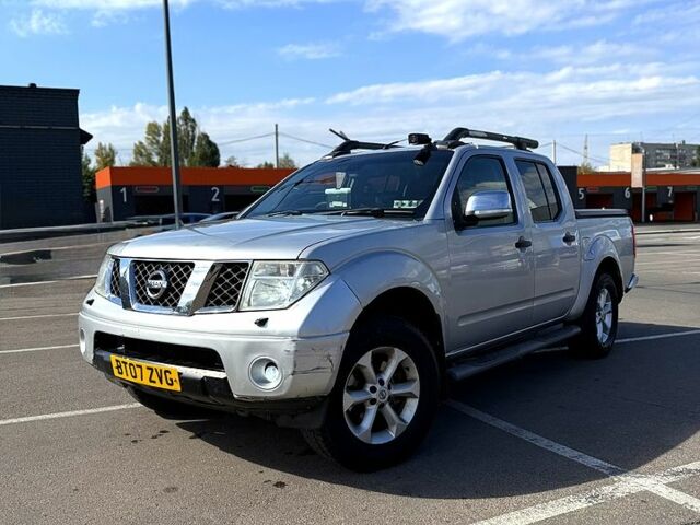 Ниссан Навара, объемом двигателя 2.5 л и пробегом 140 тыс. км за 5350 $, фото 2 на Automoto.ua