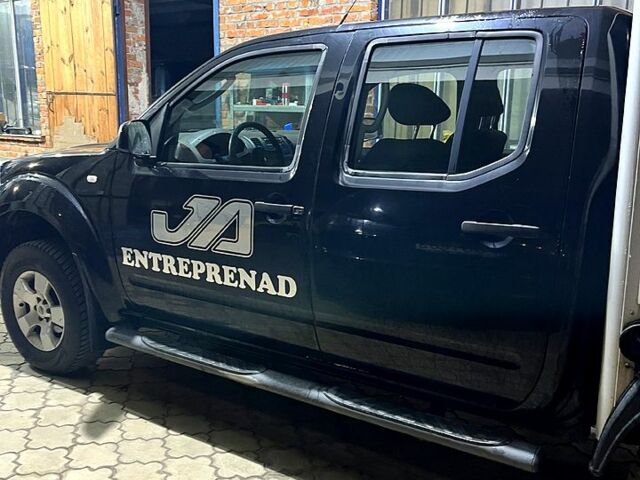 Ниссан Навара, объемом двигателя 2.5 л и пробегом 320 тыс. км за 8600 $, фото 6 на Automoto.ua