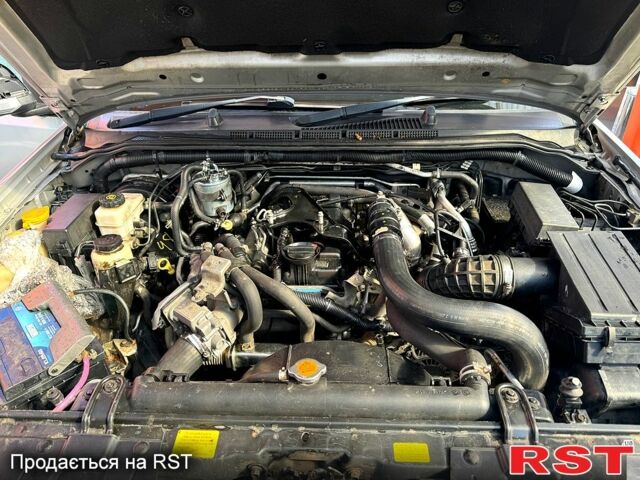 Ниссан Навара, объемом двигателя 2.5 л и пробегом 140 тыс. км за 5350 $, фото 6 на Automoto.ua