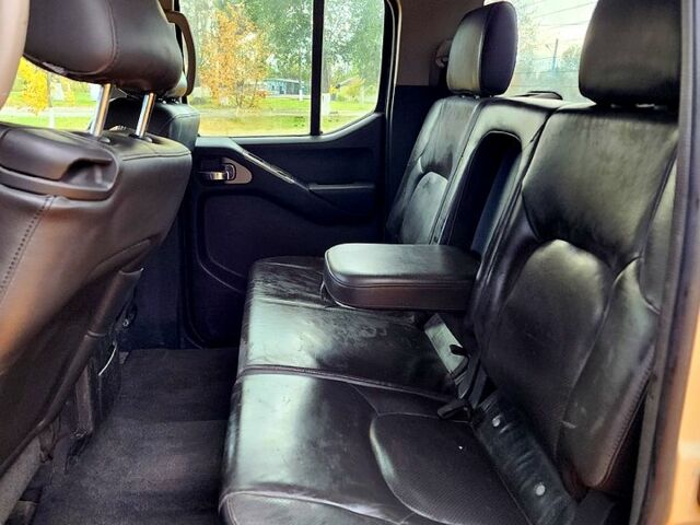 Ниссан Навара, объемом двигателя 2.5 л и пробегом 260 тыс. км за 4250 $, фото 8 на Automoto.ua