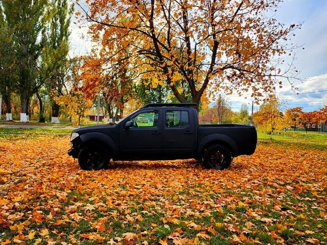 Ниссан Навара, объемом двигателя 2.5 л и пробегом 260 тыс. км за 4250 $, фото 1 на Automoto.ua