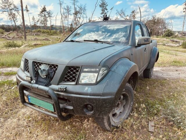 Серый Ниссан Навара, объемом двигателя 0 л и пробегом 269 тыс. км за 5999 $, фото 1 на Automoto.ua