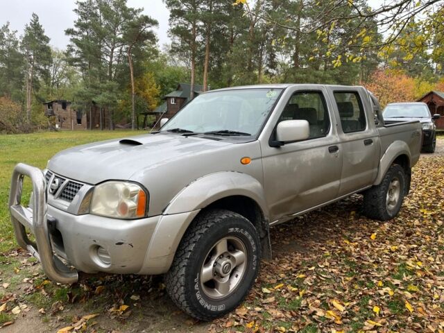 Сірий Ніссан Навара, об'ємом двигуна 2.5 л та пробігом 133 тис. км за 5600 $, фото 8 на Automoto.ua