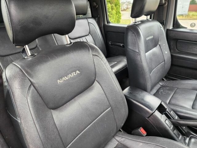 Серый Ниссан Навара, объемом двигателя 2.5 л и пробегом 149 тыс. км за 7203 $, фото 16 на Automoto.ua