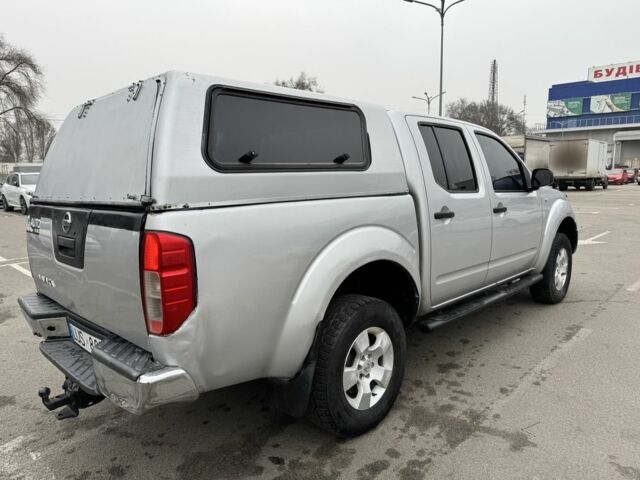 Сірий Ніссан Навара, об'ємом двигуна 2.5 л та пробігом 290 тис. км за 6700 $, фото 4 на Automoto.ua