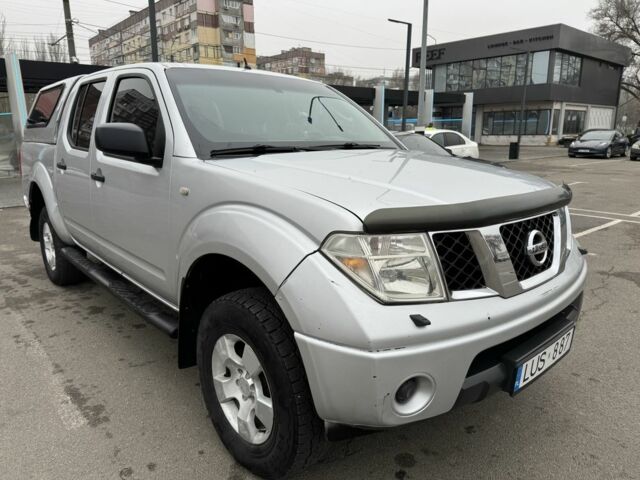 Сірий Ніссан Навара, об'ємом двигуна 2.5 л та пробігом 290 тис. км за 6700 $, фото 6 на Automoto.ua