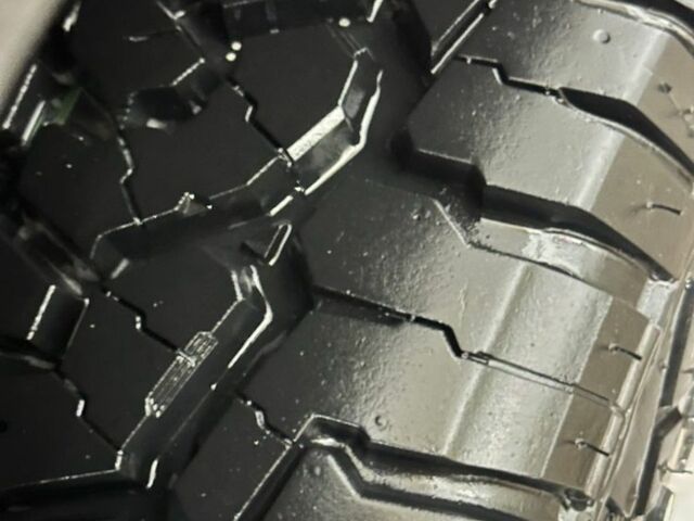 Сірий Ніссан Навара, об'ємом двигуна 2.5 л та пробігом 234 тис. км за 11000 $, фото 14 на Automoto.ua