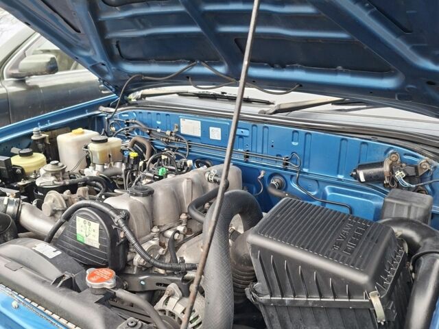 Серый Ниссан Навара, объемом двигателя 0 л и пробегом 161 тыс. км за 5800 $, фото 9 на Automoto.ua