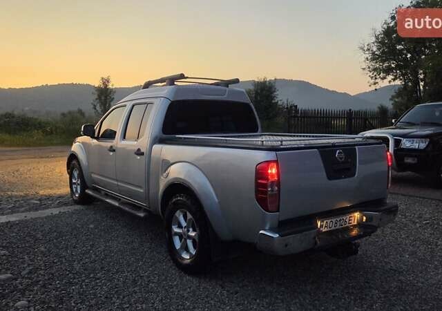 Сірий Ніссан Навара, об'ємом двигуна 2.49 л та пробігом 245 тис. км за 10200 $, фото 11 на Automoto.ua