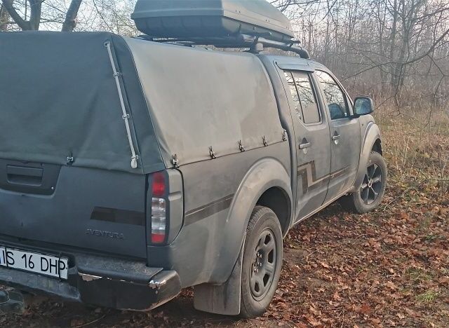 Серый Ниссан Навара, объемом двигателя 0 л и пробегом 253 тыс. км за 7500 $, фото 8 на Automoto.ua