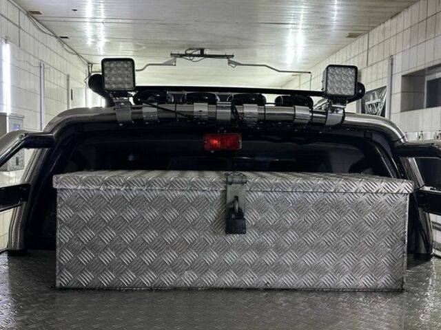 Сірий Ніссан Навара, об'ємом двигуна 2.5 л та пробігом 234 тис. км за 11000 $, фото 11 на Automoto.ua