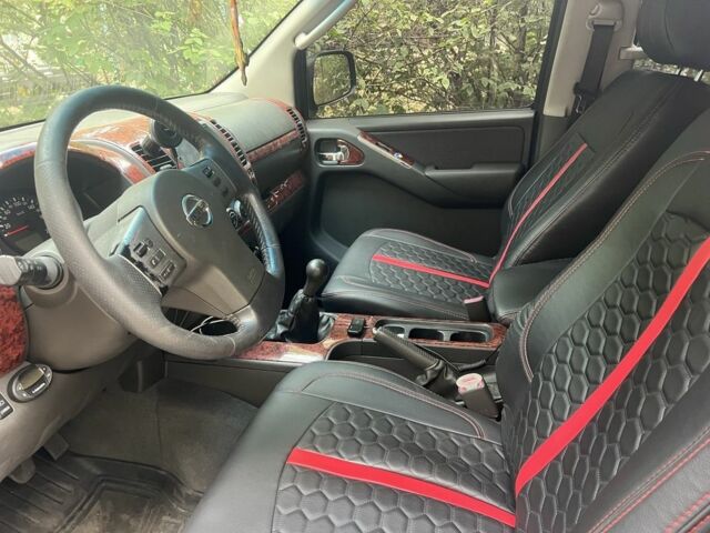 Сірий Ніссан Навара, об'ємом двигуна 0 л та пробігом 3 тис. км за 7000 $, фото 4 на Automoto.ua
