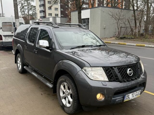 Серый Ниссан Навара, объемом двигателя 2.5 л и пробегом 150 тыс. км за 6950 $, фото 7 на Automoto.ua
