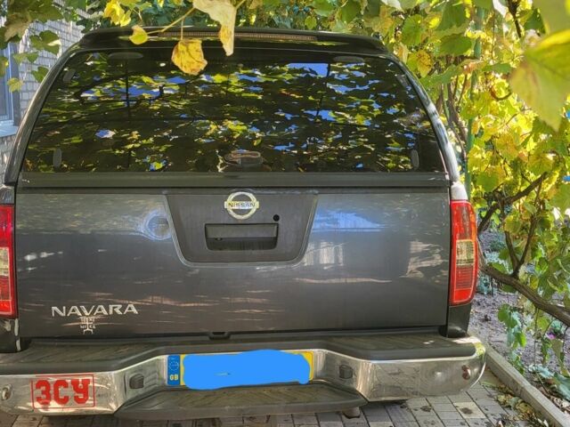 Сірий Ніссан Навара, об'ємом двигуна 2.5 л та пробігом 148 тис. км за 6000 $, фото 5 на Automoto.ua