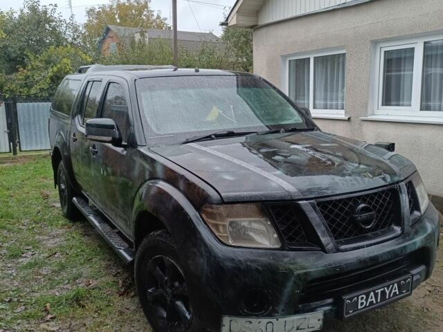Серый Ниссан Навара, объемом двигателя 2.5 л и пробегом 200 тыс. км за 4000 $, фото 13 на Automoto.ua