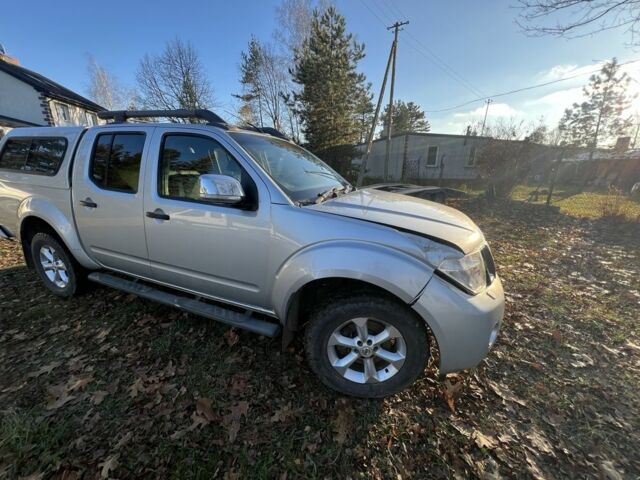 Серый Ниссан Навара, объемом двигателя 2.5 л и пробегом 81 тыс. км за 5999 $, фото 2 на Automoto.ua