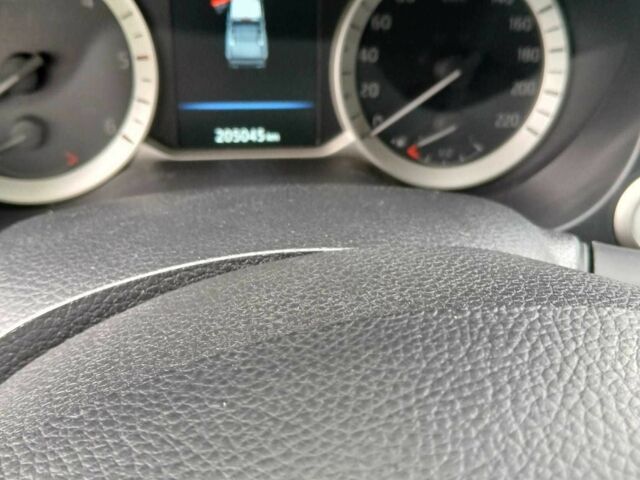 Серый Ниссан Навара, объемом двигателя 0 л и пробегом 200 тыс. км за 23354 $, фото 3 на Automoto.ua