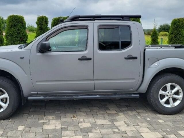 Серый Ниссан Навара, объемом двигателя 2.5 л и пробегом 249 тыс. км за 3259 $, фото 5 на Automoto.ua