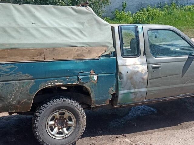 Синій Ніссан Навара, об'ємом двигуна 2.5 л та пробігом 50 тис. км за 1800 $, фото 2 на Automoto.ua