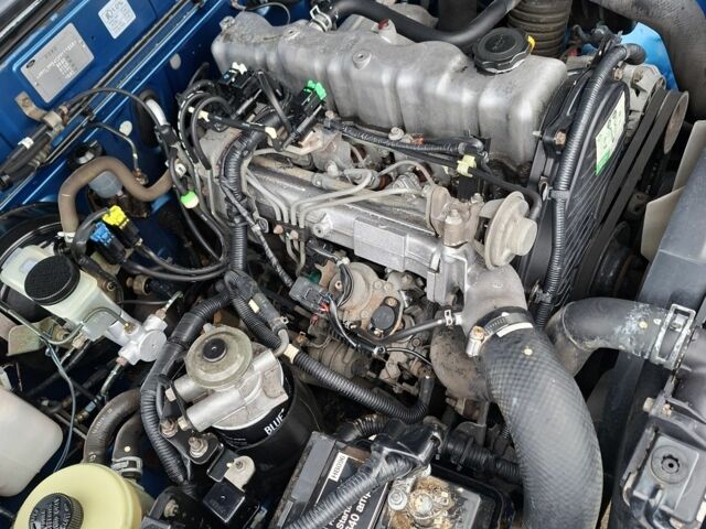 Синій Ніссан Навара, об'ємом двигуна 0 л та пробігом 161 тис. км за 5800 $, фото 3 на Automoto.ua