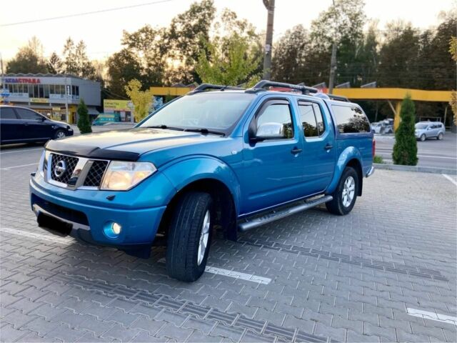 Синий Ниссан Навара, объемом двигателя 2.5 л и пробегом 186 тыс. км за 5600 $, фото 3 на Automoto.ua
