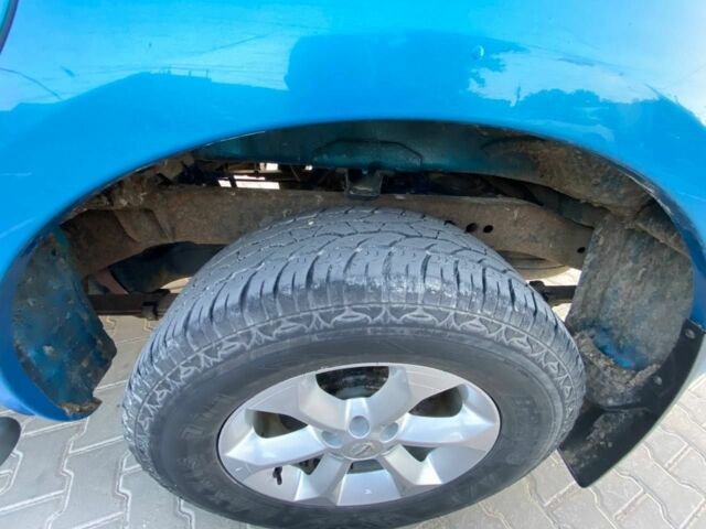 Синий Ниссан Навара, объемом двигателя 2.5 л и пробегом 186 тыс. км за 5600 $, фото 7 на Automoto.ua