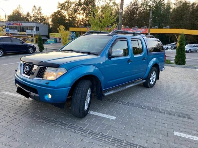Синий Ниссан Навара, объемом двигателя 2.5 л и пробегом 186 тыс. км за 5600 $, фото 4 на Automoto.ua