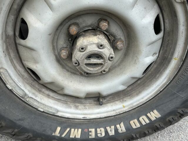 Зелений Ніссан Навара, об'ємом двигуна 2.5 л та пробігом 270 тис. км за 3650 $, фото 6 на Automoto.ua