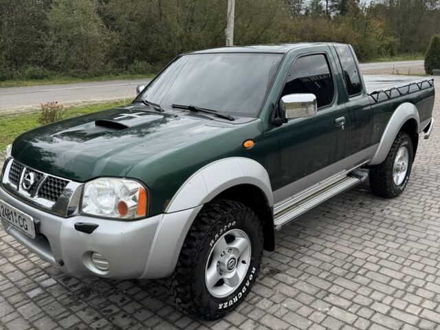 Зеленый Ниссан Навара, объемом двигателя 2.5 л и пробегом 250 тыс. км за 5300 $, фото 3 на Automoto.ua